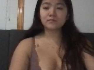 thickasianbaddie