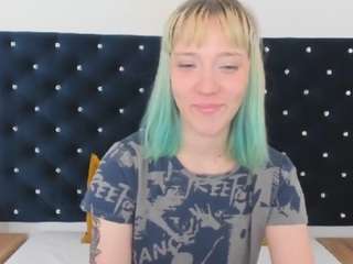 KinkySarah