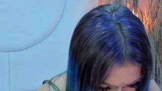malory-grey