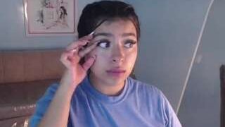 olivia-grenville-t