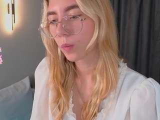Tina-Brow