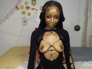 NinaDesire