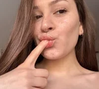 Eva_kinkystudent
