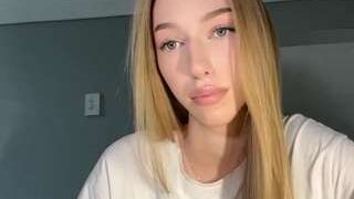 laraethurrell